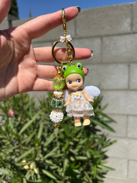 Frog Keychain (small scratch)
