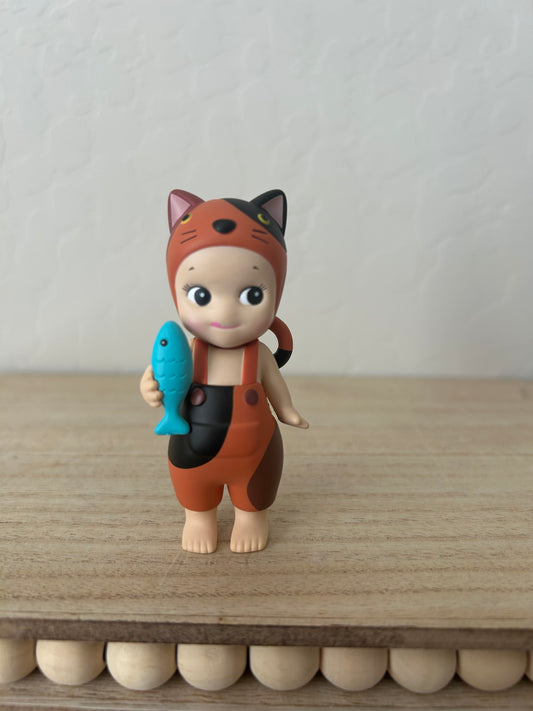 Cat holding Fish