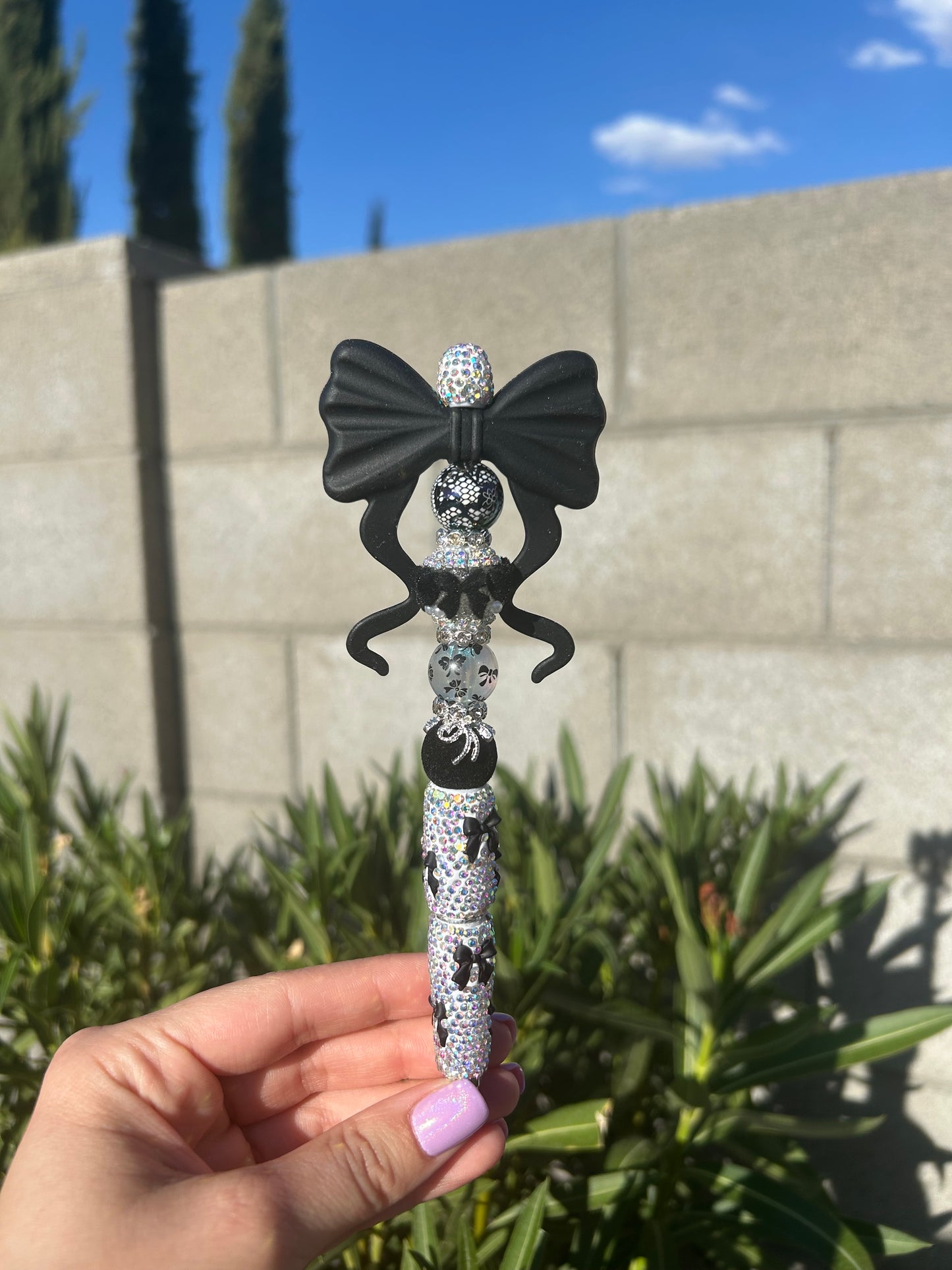 Black Bow
